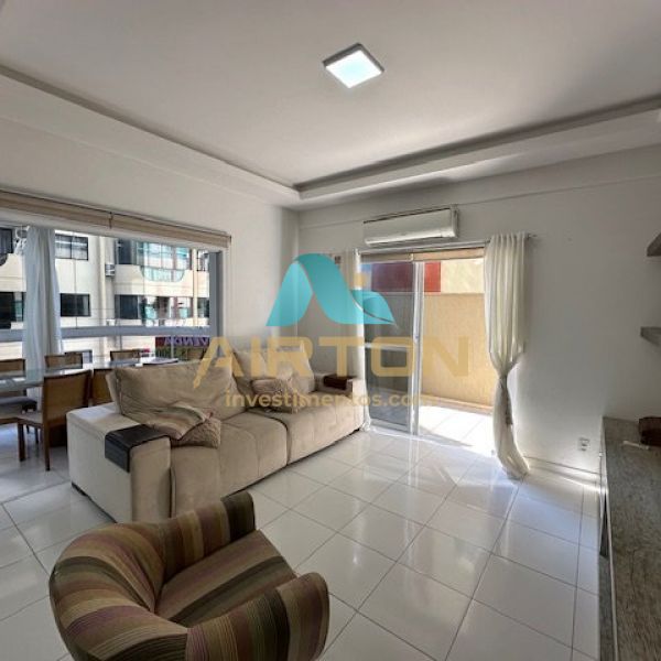 Apto loca��o de ver�o na quadra do mar, itapema SC