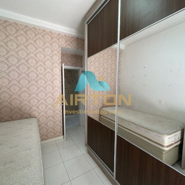 Apto loca��o de ver�o na quadra do mar, itapema SC