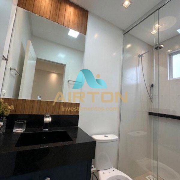 Loca��o de ver�o apto novo e finamente mobiliado, 