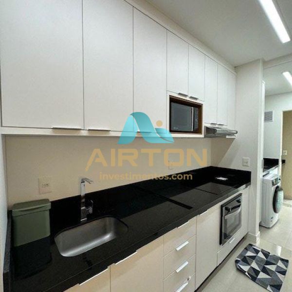 Loca��o de ver�o apto novo e finamente mobiliado, 