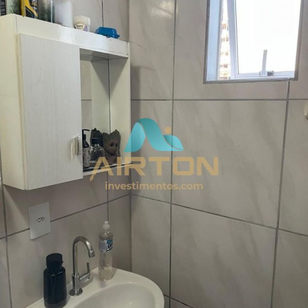 Apto mobiliado com 60 m�, 2 Elevador, 1 vaga priva