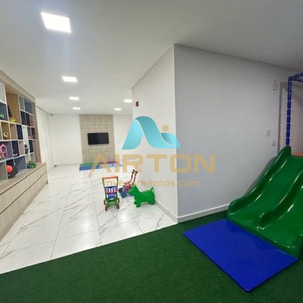 Apto novo a venda, 64 m�, Sacada com churrasqueira