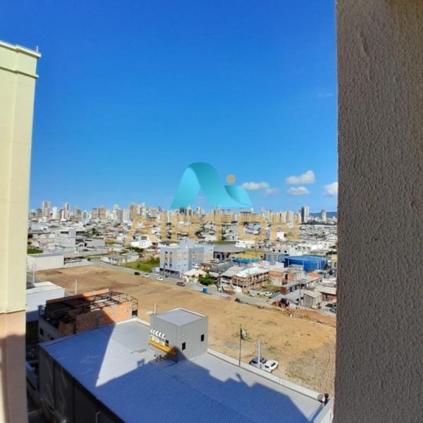 Apto novo a venda, 64 m�, Sacada com churrasqueira