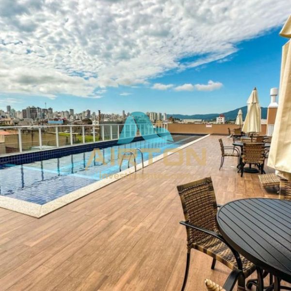 Apto novo a venda, 64 m�, Sacada com churrasqueira