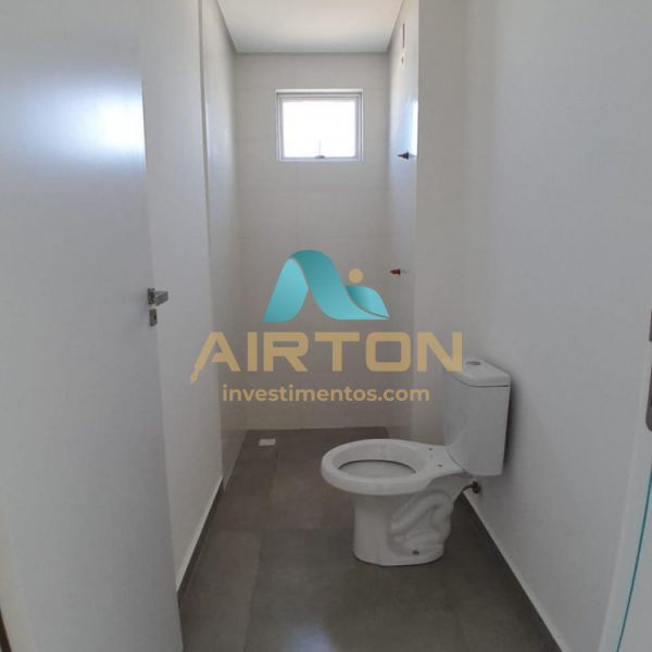 Apto novo a venda, 64 m�, Sacada com churrasqueira