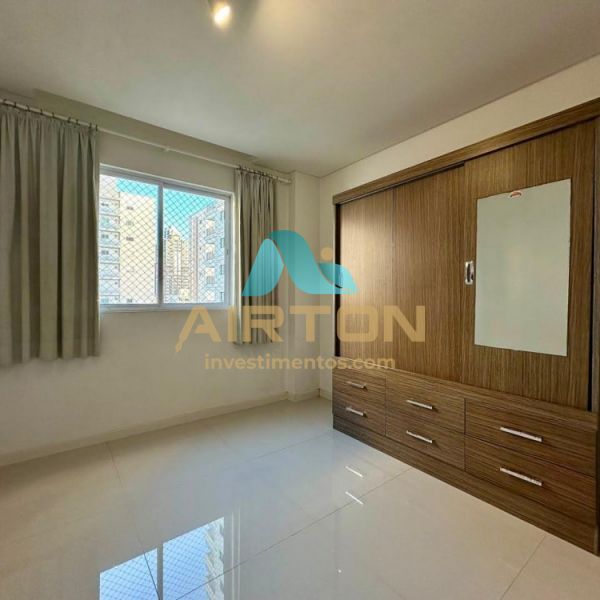 COBERTURA A VENDA 4 VAGAS, 3 SU�TES, MOBILIADA, LA