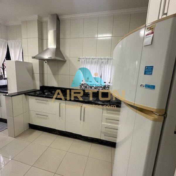 V3261 Apto a venda, mobiliado 3 dor/1 su�te, eleva