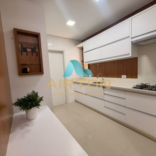 Apto mobili�do 3 su�tes, 2 vagas, lazer, 243m� pri