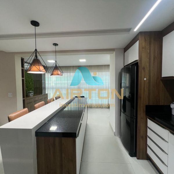 V3257 Apto 3 su�tes mobiliado, 2 vagas, elevador, 