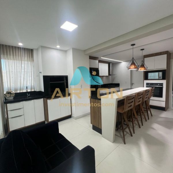 V3257 Apto 3 su�tes mobiliado, 2 vagas, elevador, 