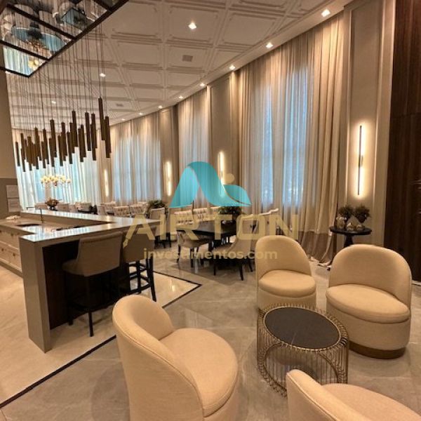 HARD HOCK CAFE COM UM OTIMO APTO SHOW ROOM EM FREN