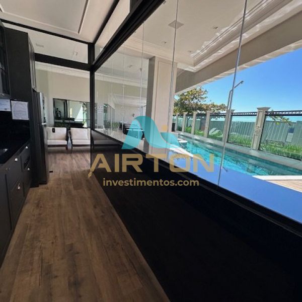 HARD HOCK CAFE COM UM OTIMO APTO SHOW ROOM EM FREN