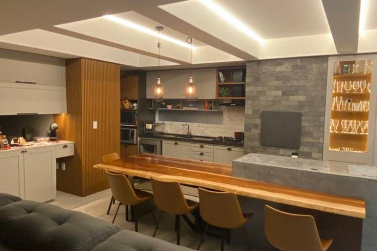 V3005 Apartamento 3 su�tes sendo 1 m�ster