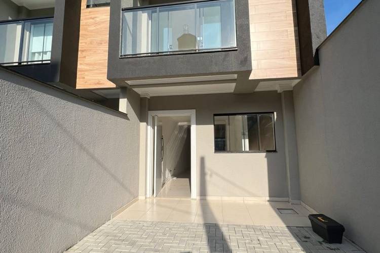 C104 Sobrado em Itapema/SC na praia 