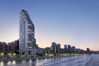 LA4042 LANAMENTO APARTAMENTO FRENTE AO MAR EM MEI