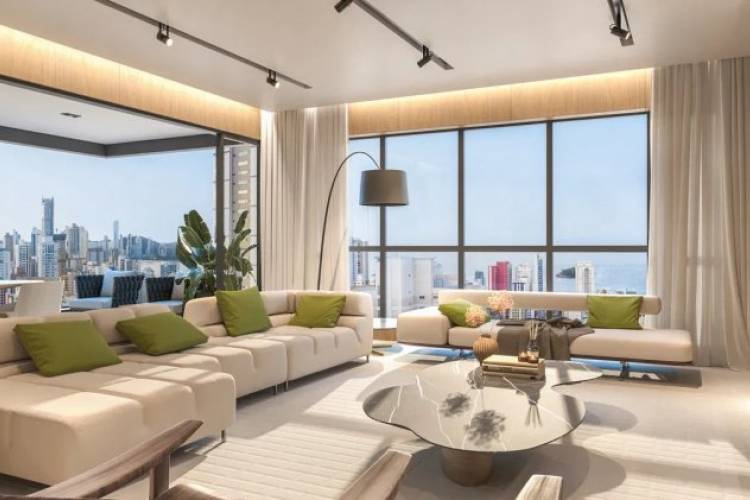 Cobertura com 4 sutes  venda , 252m - Centro - 