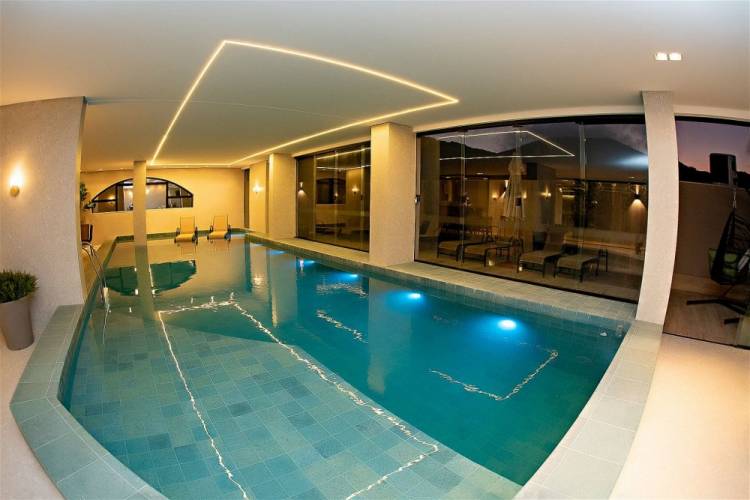 V2087 IMVEL PARA VENDA COM 2 DOR, 600 MTS DO MAR 