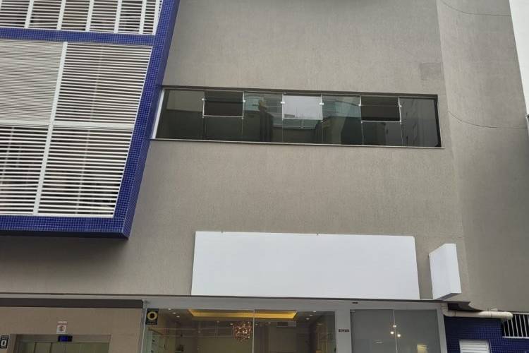 SC0016 SALA COMERCIAL, TEM 190M� , QUADRA MAR EM M