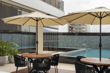 V4091 IMVEL PARA VENDA COM 4 SUITES, 500 MTS DO M