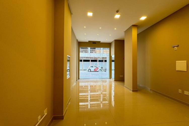 SC0021 SALA COMERCIAL PARA VENDA, TEM 92M, 400 MT