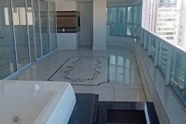 V4097 IMVEL PARA VENDA COM 4 SUITES, 250 MTS DO M
