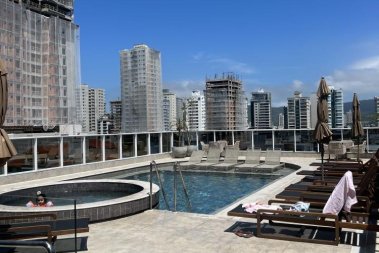 V3204 IMVEL PARA VENDA COM 3 SUITES, 500 MTS DO M