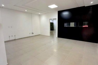 SC0025 SALA COMERCIAL PARA LOCAO EM MEIA PRAIA -