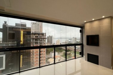 V3221 IMVEL SEMI-MOBILIADO PARA VENDA, COM 3 SUIT
