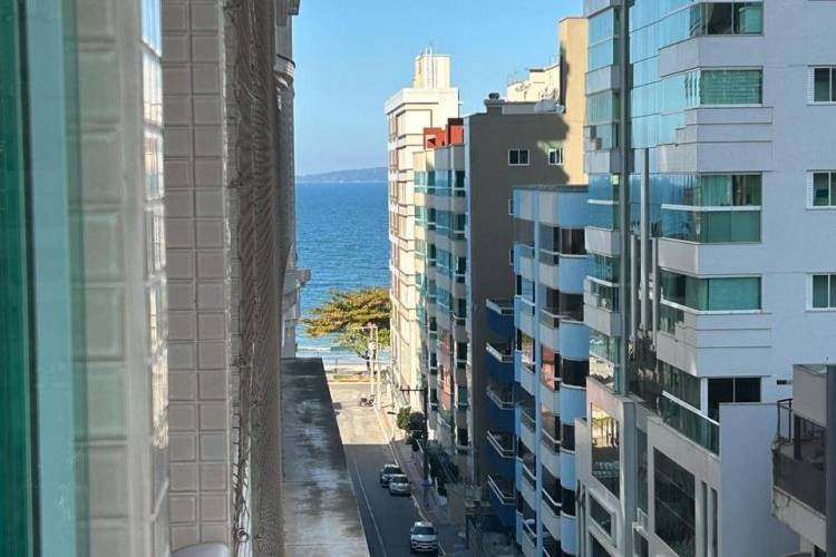 V3229 IM�VEL MOBILIADO PARA VENDA, QUADRA MAR EM C