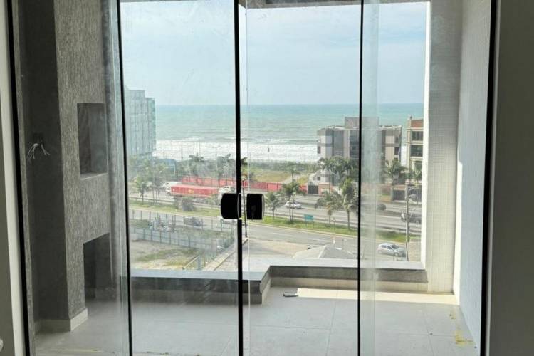 V2123 IMVEL PRONTO A VENDA, 2 SUITES, 200 MTS DO 