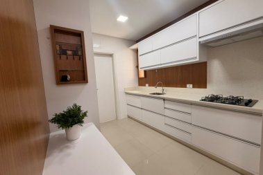 Apto mobili�do 3 su�tes, 2 vagas, lazer, 243m� pri